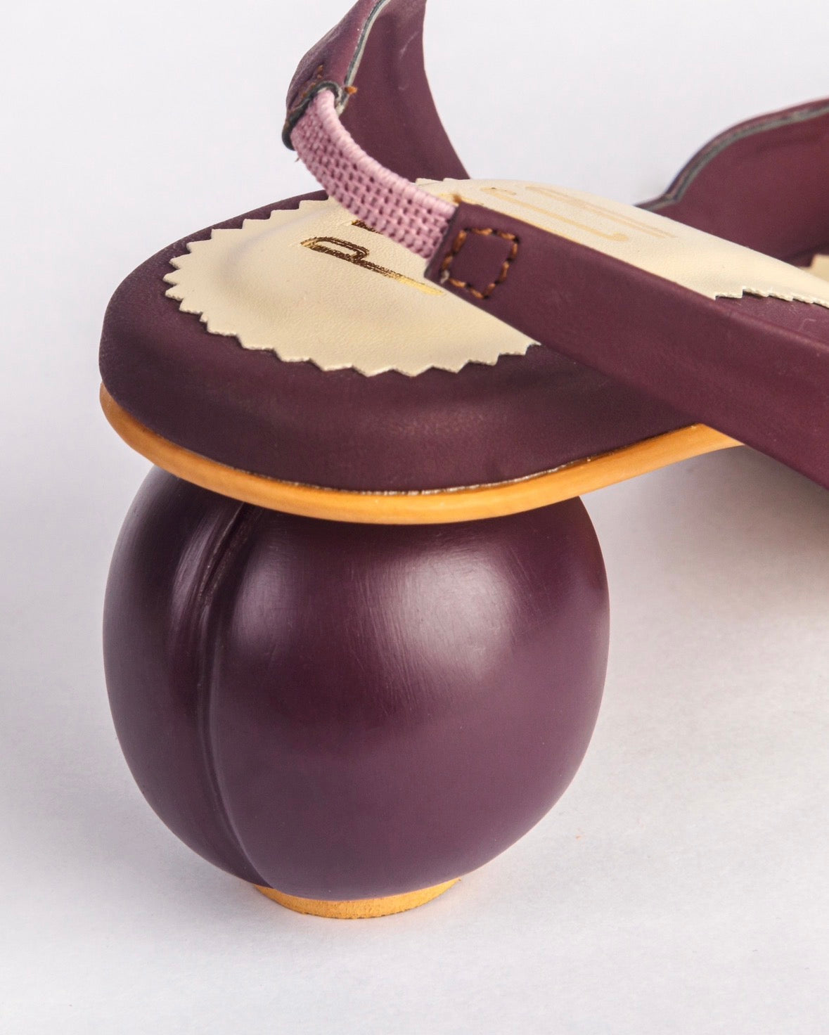 Sugar Plum Heel